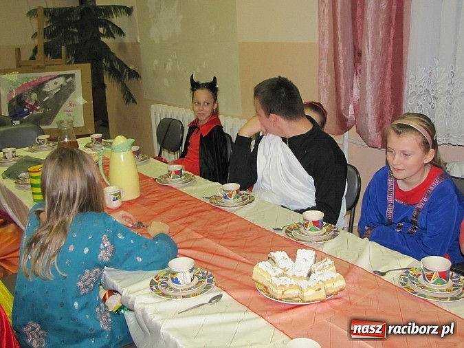 Zdjęcie w galerii na portalu naszraciborz.pl: Bezpieczna rodzina na drodze - Krzanowice podsumowały kampanię profilaktyczną wiadomości z regionu