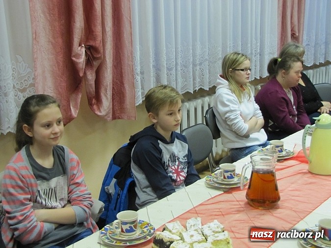 Zdjęcie w galerii na portalu naszraciborz.pl: Bezpieczna rodzina na drodze - Krzanowice podsumowały kampanię profilaktyczną wiadomości z regionu