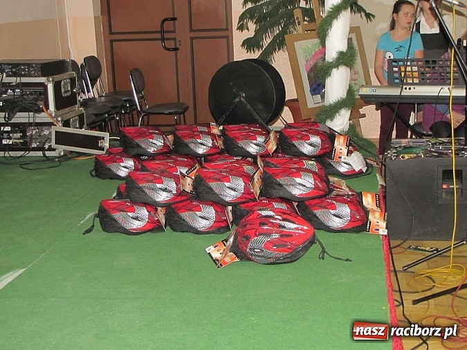 Zdjęcie w galerii na portalu naszraciborz.pl: Bezpieczna rodzina na drodze - Krzanowice podsumowały kampanię profilaktyczną wiadomości z regionu