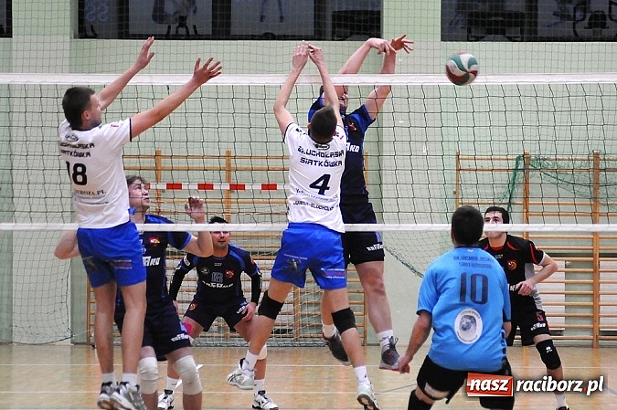 Zdjęcie w galerii na portalu naszraciborz.pl: Siatkarze AZS-u Rafako znów bez punktów wiadomości z regionu