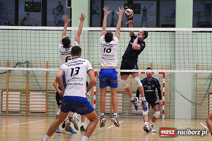 Zdjęcie w galerii na portalu naszraciborz.pl: Siatkarze AZS-u Rafako znów bez punktów wiadomości z regionu