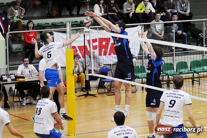 Zdjęcie w galerii na portalu naszraciborz.pl: Siatkarze AZS-u Rafako znów bez punktów wiadomości z regionu