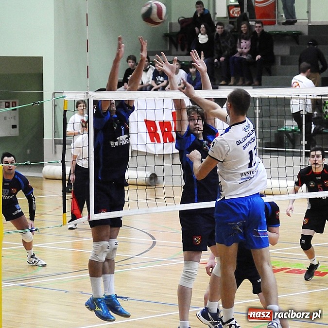 Zdjęcie w galerii na portalu naszraciborz.pl: Siatkarze AZS-u Rafako znów bez punktów wiadomości z regionu