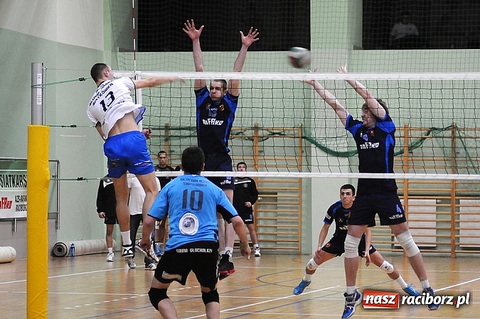 Zdjęcie w galerii na portalu naszraciborz.pl: Siatkarze AZS-u Rafako znów bez punktów wiadomości z regionu