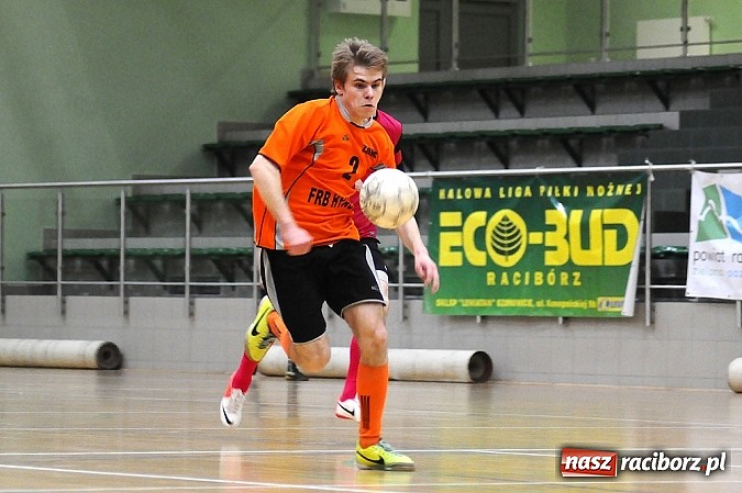 Zdjęcie w galerii na portalu naszraciborz.pl: Niespodzianka w HLPN. Hyrbud popsuł plany Pokryciom wiadomości z regionu