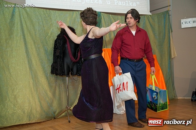 Zdjęcie w galerii na portalu naszraciborz.pl: Kabaret z Bolesławia rozbawił w Tworkowie publiczność do łez wiadomości z regionu