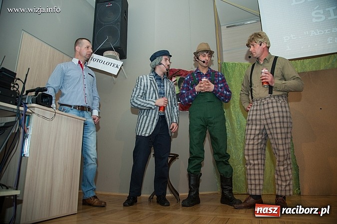 Zdjęcie w galerii na portalu naszraciborz.pl: Kabaret z Bolesławia rozbawił w Tworkowie publiczność do łez wiadomości z regionu