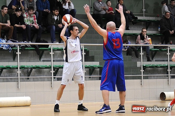 Zdjęcie w galerii na portalu naszraciborz.pl: Lekcja koszykówki dla Ofensywy wiadomości z regionu