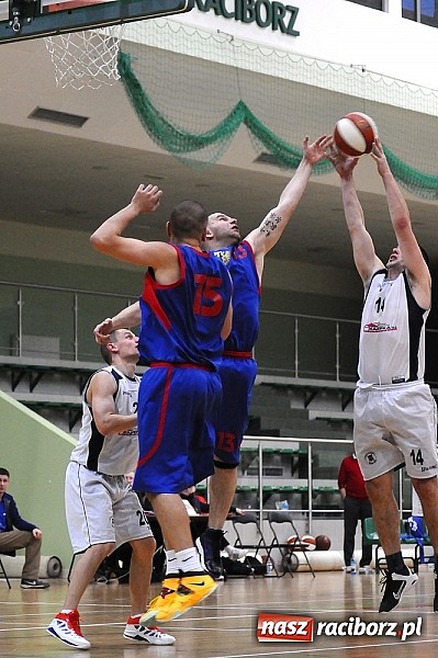 Zdjęcie w galerii na portalu naszraciborz.pl: Lekcja koszykówki dla Ofensywy wiadomości z regionu