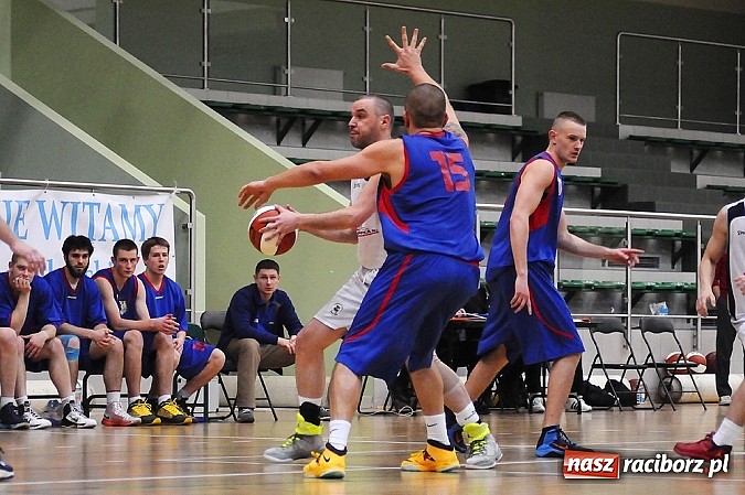 Zdjęcie w galerii na portalu naszraciborz.pl: Lekcja koszykówki dla Ofensywy wiadomości z regionu