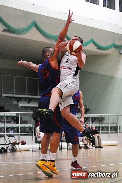 Zdjęcie w galerii na portalu naszraciborz.pl: Lekcja koszykówki dla Ofensywy wiadomości z regionu