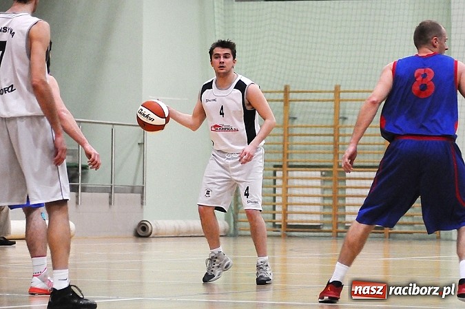 Zdjęcie w galerii na portalu naszraciborz.pl: Lekcja koszykówki dla Ofensywy wiadomości z regionu