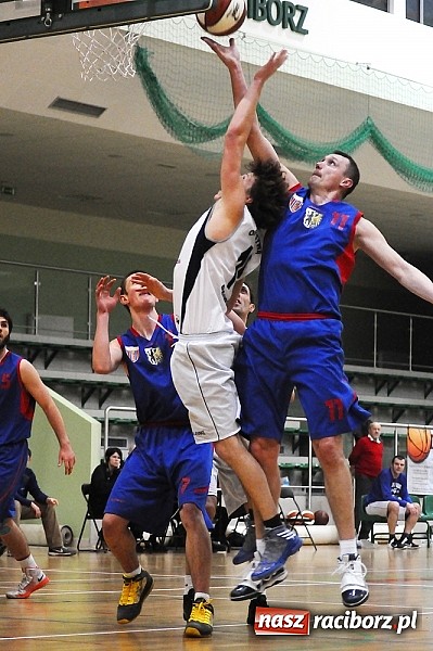 Zdjęcie w galerii na portalu naszraciborz.pl: Lekcja koszykówki dla Ofensywy wiadomości z regionu