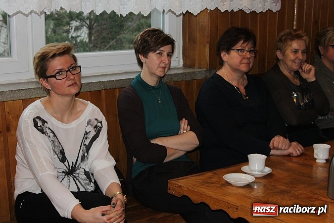 Zdjęcie w galerii na portalu naszraciborz.pl: Z Wojnowic do Ziemi Świętej. Wiecz&oacute;r wspomnień wiadomości z regionu