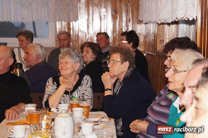 Zdjęcie w galerii na portalu naszraciborz.pl: Spotkanie senior&oacute;w w Wojnowicach wiadomości z regionu
