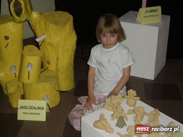 Zdjęcie w galerii na portalu naszraciborz.pl: Forma i kolor w rzeźbie wiadomości z regionu