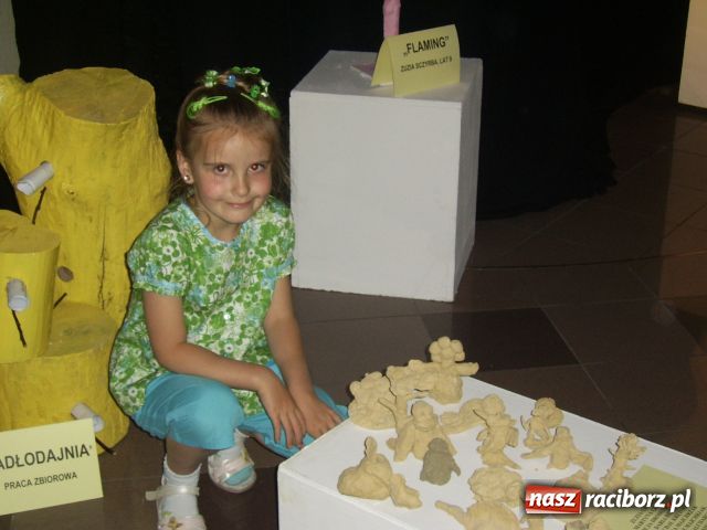 Zdjęcie w galerii na portalu naszraciborz.pl: Forma i kolor w rzeźbie wiadomości z regionu