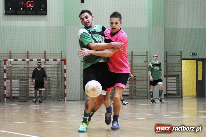 Zdjęcie w galerii na portalu naszraciborz.pl: Wychylylybymy wygrywają w hicie weekendu wiadomości z regionu