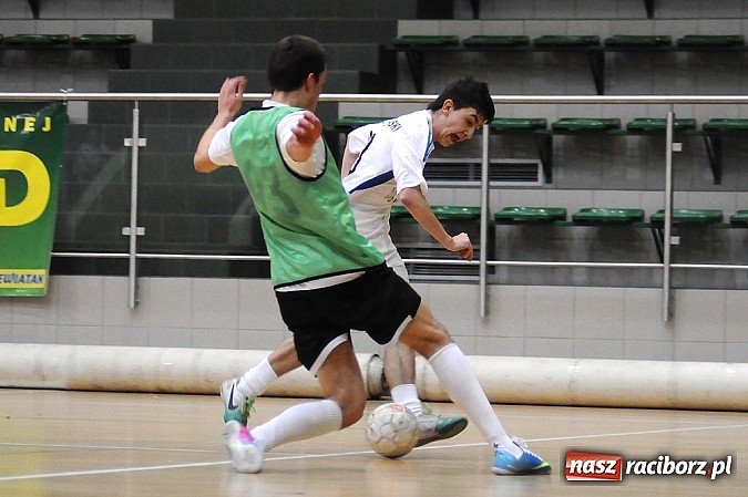 Zdjęcie w galerii na portalu naszraciborz.pl: Wychylylybymy wygrywają w hicie weekendu wiadomości z regionu