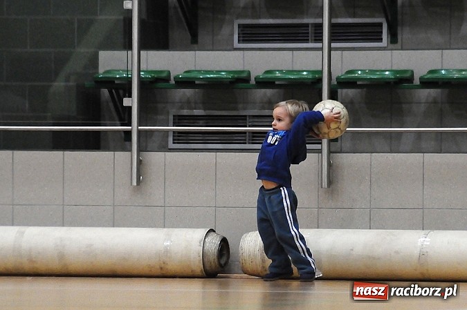 Zdjęcie w galerii na portalu naszraciborz.pl: Wychylylybymy wygrywają w hicie weekendu wiadomości z regionu