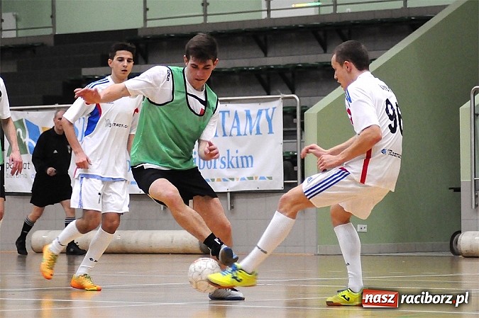 Zdjęcie w galerii na portalu naszraciborz.pl: Wychylylybymy wygrywają w hicie weekendu wiadomości z regionu