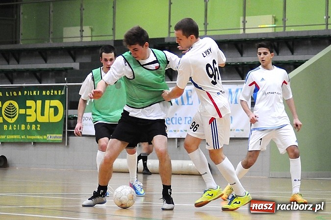 Zdjęcie w galerii na portalu naszraciborz.pl: Wychylylybymy wygrywają w hicie weekendu wiadomości z regionu