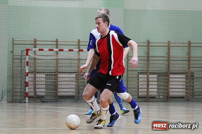 Zdjęcie w galerii na portalu naszraciborz.pl: Wychylylybymy wygrywają w hicie weekendu wiadomości z regionu