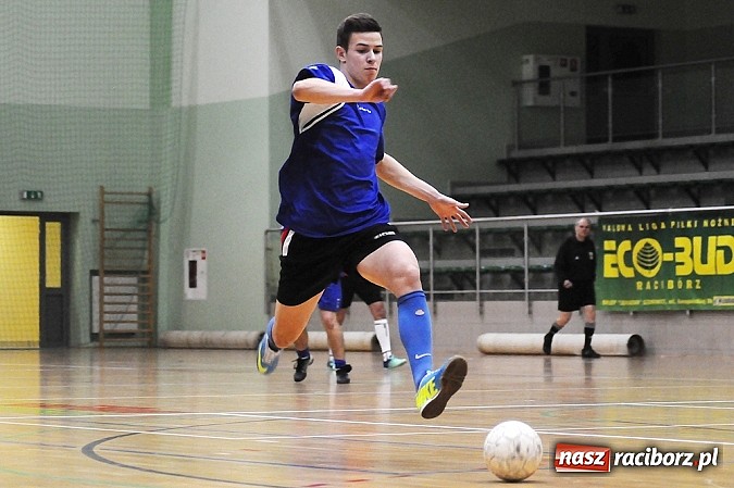 Zdjęcie w galerii na portalu naszraciborz.pl: Wychylylybymy wygrywają w hicie weekendu wiadomości z regionu