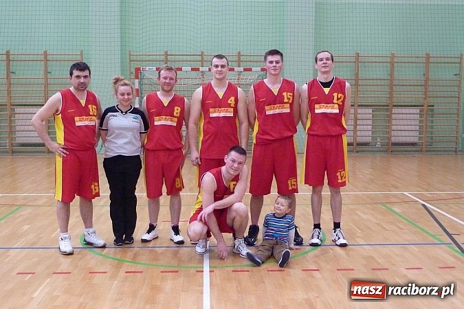 Zdjęcie w galerii na portalu naszraciborz.pl: W amatorce zwycięstwa faworytów wiadomości z regionu