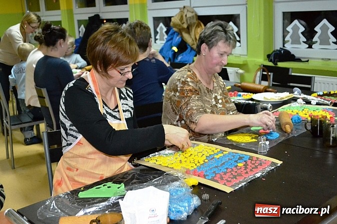 Zdjęcie w galerii na portalu naszraciborz.pl: Gospodynie z Szonowic przekazują swoje pasje i wiedzę! wiadomości z regionu