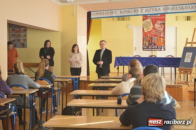 Zdjęcie w galerii na portalu naszraciborz.pl: Zmagania najlepszych anglist&oacute;w w G 3 wiadomości z regionu
