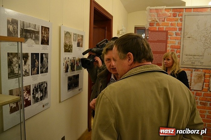 Zdjęcie w galerii na portalu naszraciborz.pl: Wystawa Książęta von Ratibor - genealogia rodu oficjalnie otwarta wiadomości z regionu
