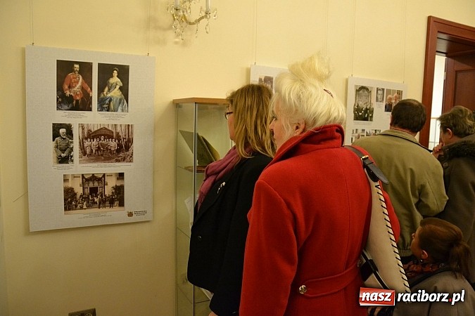 Zdjęcie w galerii na portalu naszraciborz.pl: Wystawa Książęta von Ratibor - genealogia rodu oficjalnie otwarta wiadomości z regionu