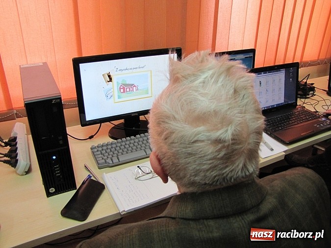Zdjęcie w galerii na portalu naszraciborz.pl: Senior i Internet, czyli co seniorzy robią w sieci wiadomości z regionu
