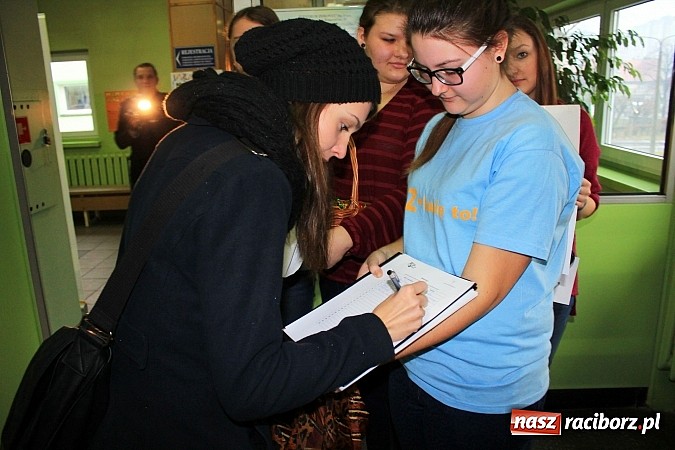 Zdjęcie w galerii na portalu naszraciborz.pl: Mają haka na chłoniaka, czyli ZSZ w akcji wiadomości z regionu
