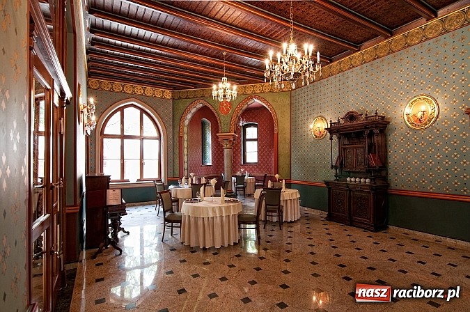 Zdjęcie w galerii na portalu naszraciborz.pl: Pałac Większyce. Warto odwiedzić to niezwykłe miejsce wiadomości z regionu