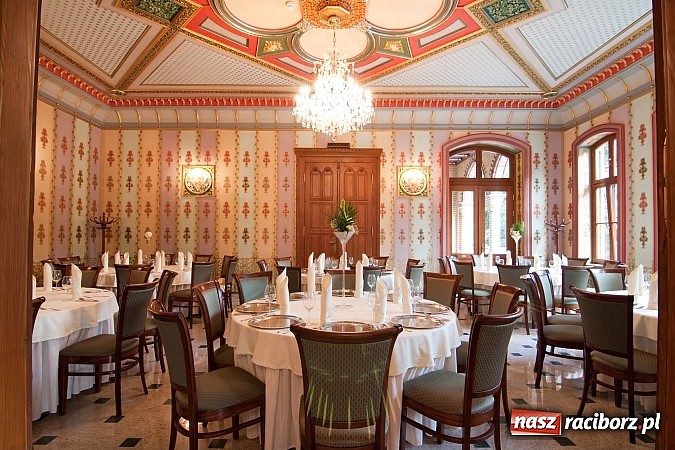 Zdjęcie w galerii na portalu naszraciborz.pl: Pałac Większyce. Warto odwiedzić to niezwykłe miejsce wiadomości z regionu