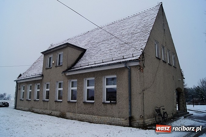 Zdjęcie w galerii na portalu naszraciborz.pl: Świetlica w Ciechowicach integruje mieszkańc&oacute;w wiadomości z regionu