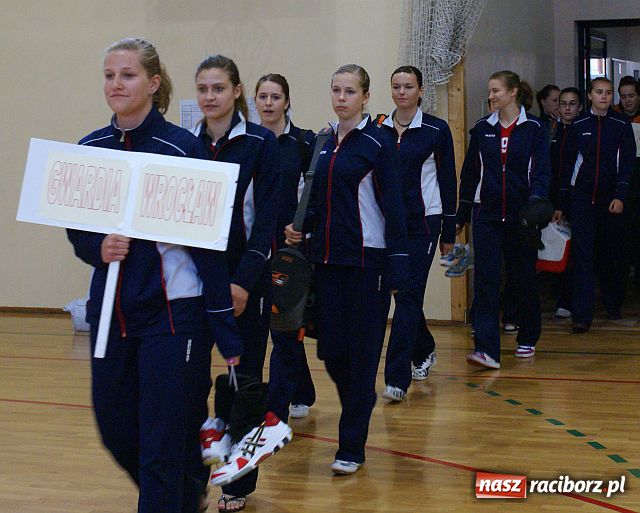 Zdjęcie w galerii na portalu naszraciborz.pl: Walka o Mistrzostwo Polski kadetek rozpoczęta wiadomości z regionu