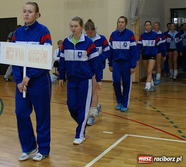 Zdjęcie w galerii na portalu naszraciborz.pl: Walka o Mistrzostwo Polski kadetek rozpoczęta wiadomości z regionu