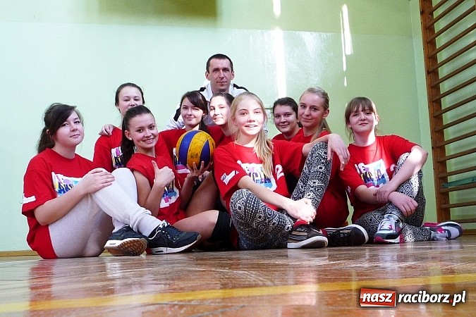 Zdjęcie w galerii na portalu naszraciborz.pl: Piłka siatkowa: Siatkarski maraton rozpoczęty! wiadomości z regionu