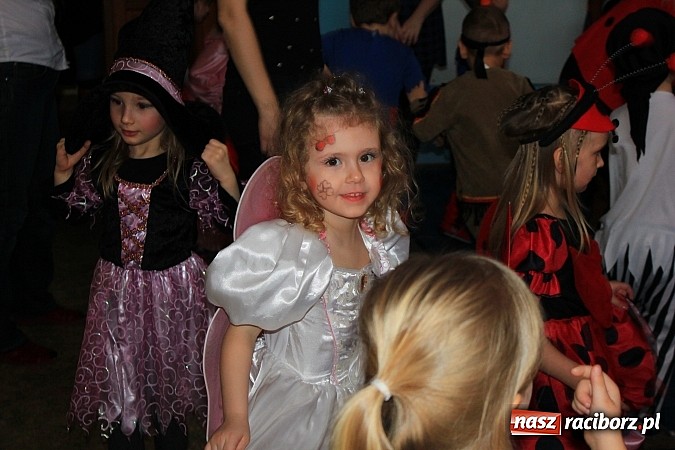 Zdjęcie w galerii na portalu naszraciborz.pl: Wyjątkowy bal w Przedszkolu nr 15 wiadomości z regionu