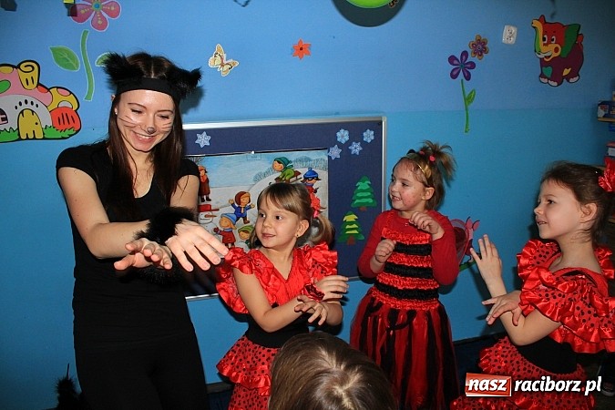 Zdjęcie w galerii na portalu naszraciborz.pl: Wyjątkowy bal w Przedszkolu nr 15 wiadomości z regionu