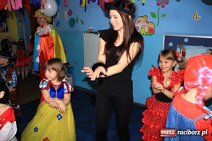Zdjęcie w galerii na portalu naszraciborz.pl: Wyjątkowy bal w Przedszkolu nr 15 wiadomości z regionu