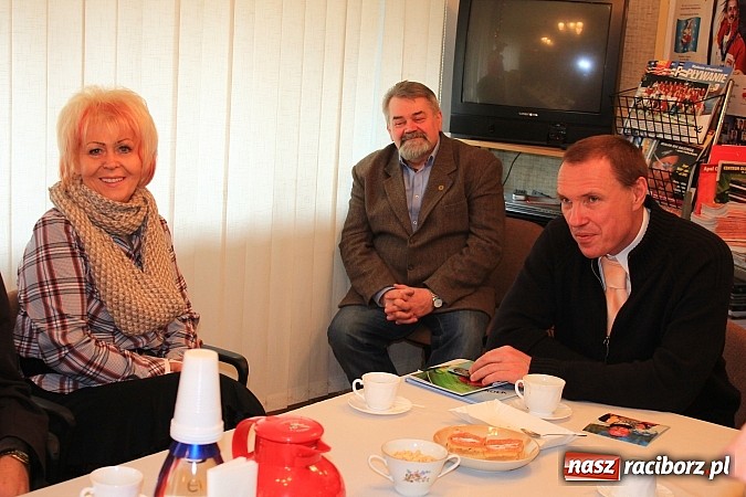 Zdjęcie w galerii na portalu naszraciborz.pl: Olimpijczyk Kajetan Broniewski z wizytą w Towarzystwie Gimnastycznym Sok&oacute;ł wiadomości z regionu