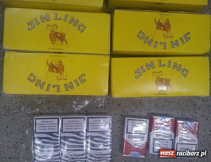 Zdjęcie w galerii na portalu naszraciborz.pl: Ponad 38 kilogramów krajanki tytoniowej i 1380 sztuk papierosów w rękach Straży Granicznej wiadomości z regionu