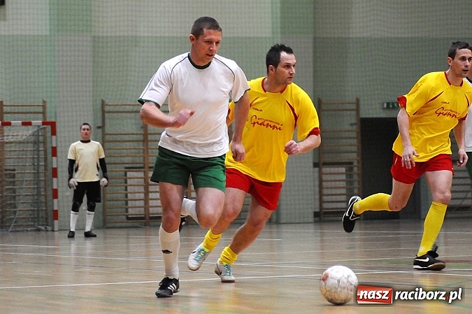 Zdjęcie w galerii na portalu naszraciborz.pl: Limfo-Med mistrzem HLPN. Oświadczyny w przerwie meczu wiadomości z regionu