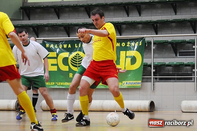 Zdjęcie w galerii na portalu naszraciborz.pl: Limfo-Med mistrzem HLPN. Oświadczyny w przerwie meczu wiadomości z regionu