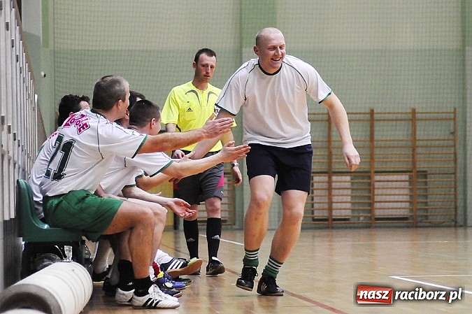 Zdjęcie w galerii na portalu naszraciborz.pl: Limfo-Med mistrzem HLPN. Oświadczyny w przerwie meczu wiadomości z regionu