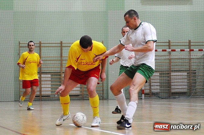 Zdjęcie w galerii na portalu naszraciborz.pl: Limfo-Med mistrzem HLPN. Oświadczyny w przerwie meczu wiadomości z regionu